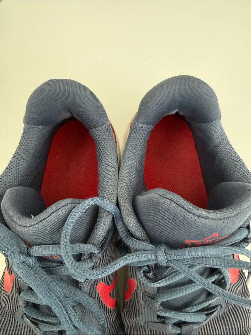 Kids Nike Star Runner sneakers